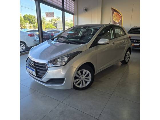 HYUNDAI HB20 1.0 COMFORT 12V FLEX 4P MANUAL